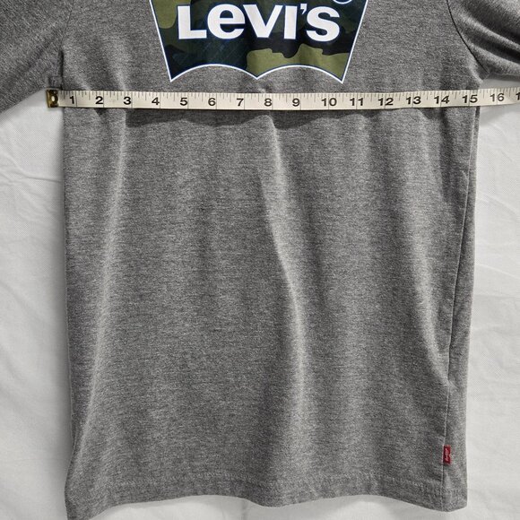 Levi’s Boys Long Sleeve T-Shirt Camo Logo Heather Gray Size 14/16 Graphic Tee - Picture 5 of 9
